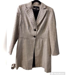 Larry Levine Plaid Coat Size 12